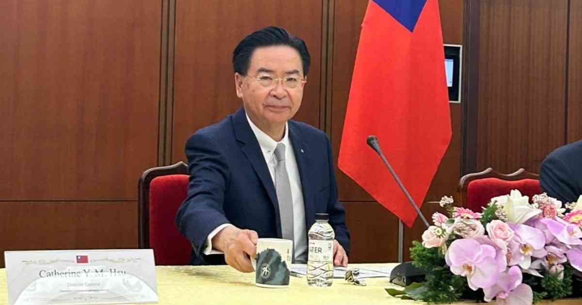 «El mundo se ha dado cuenta que no podemos caer en manos de China», la advertencia del canciller de Taiwán, qué dijo de Milei y la «diplomacia Messi»