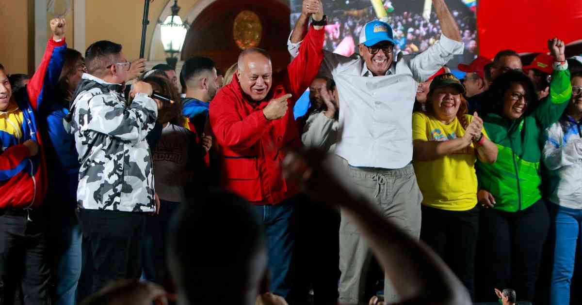 Elecciones en Venezuela: Maduro ganó en 23 de 24 distritos y sólo habría votado un 13% del padrón